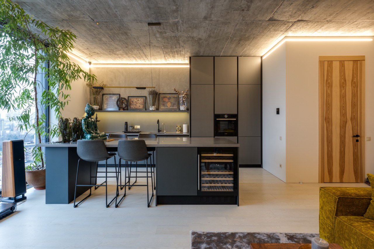 Contemporary Kitchen Flooring Renovation
