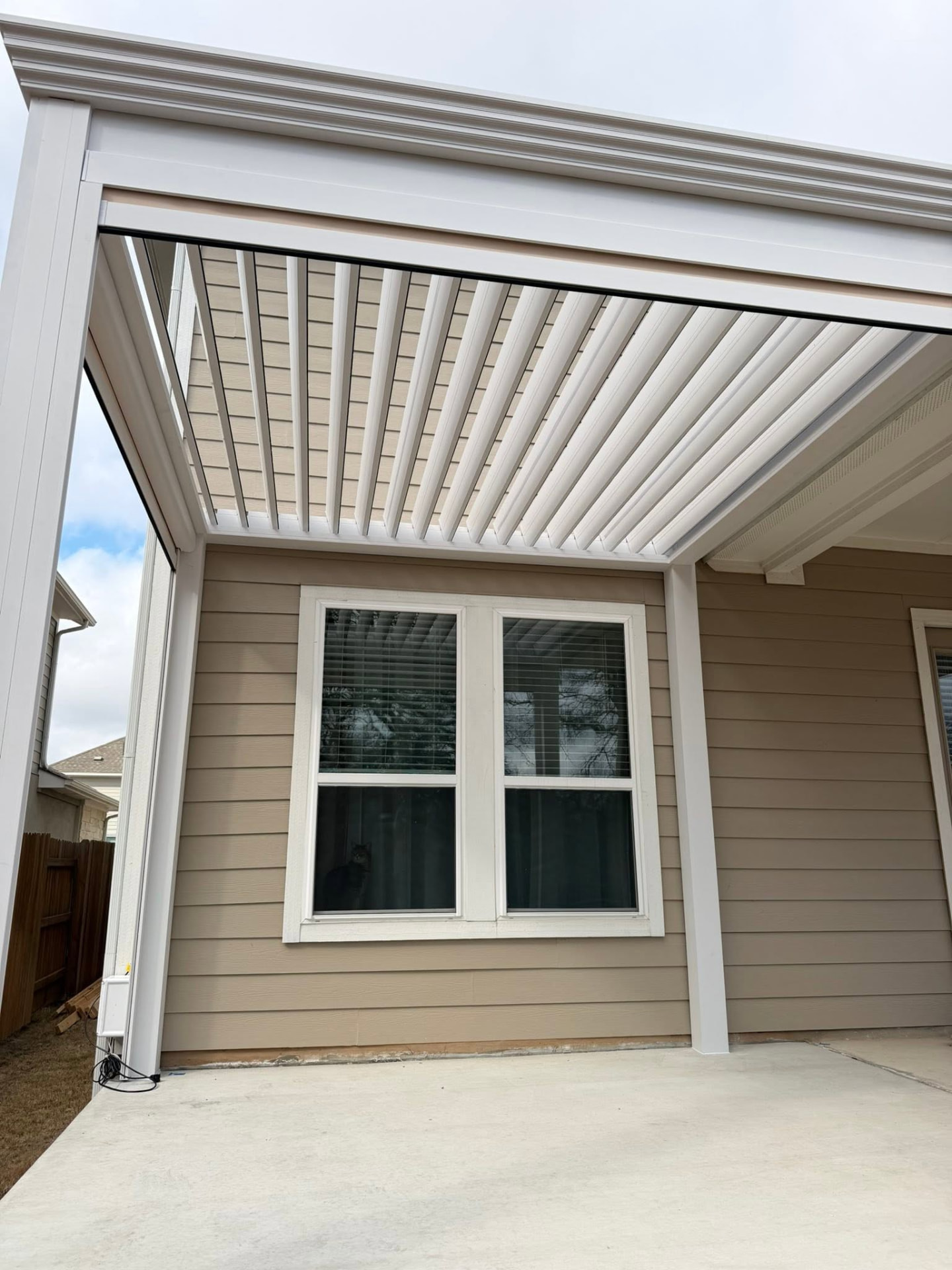 Adjustable Louvered Patio Addition