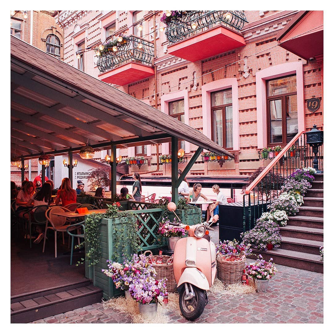 Street-Side Restaurant Patio Buildout