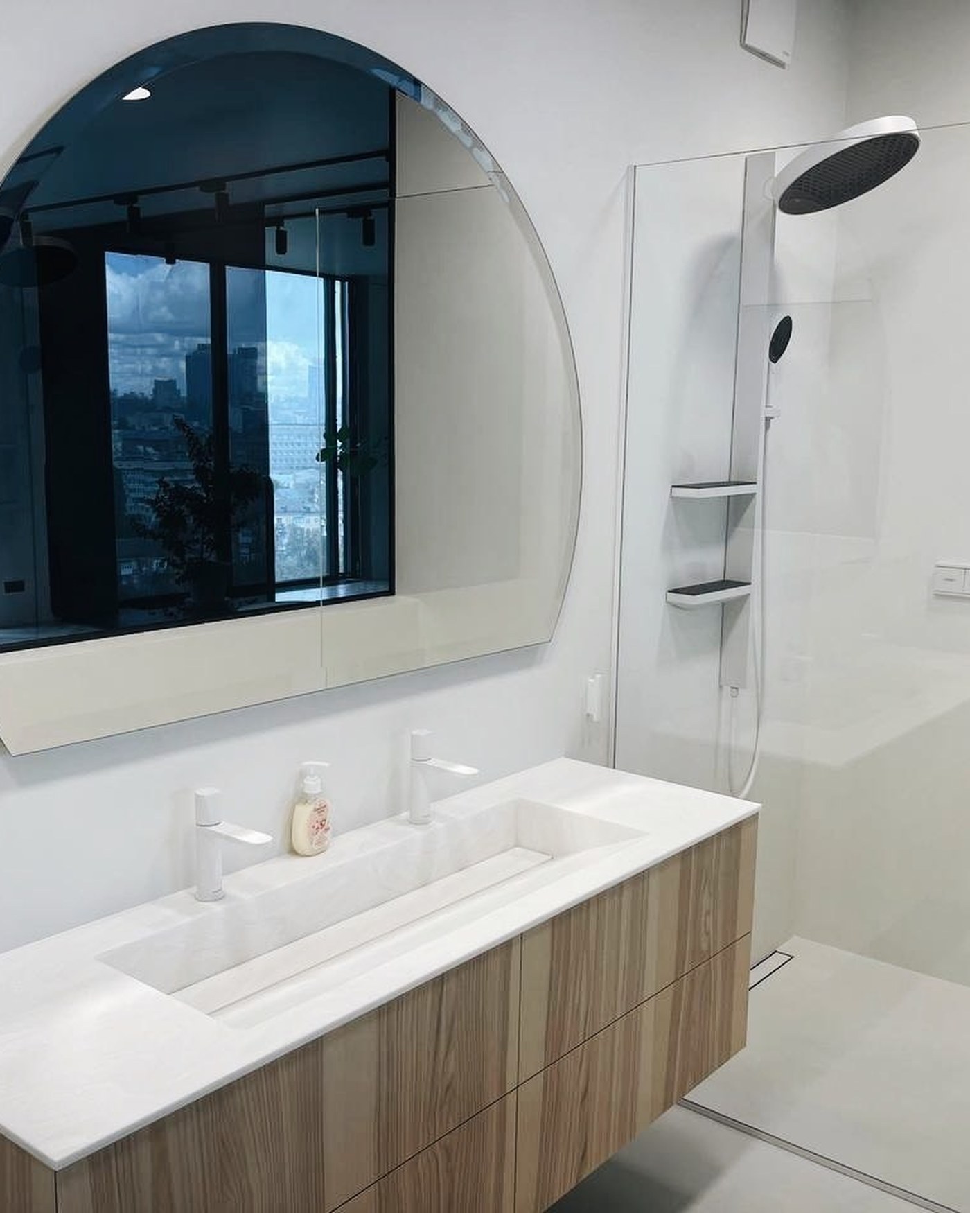 03 — Modern Spa-Inspired Bathroom Remodel
