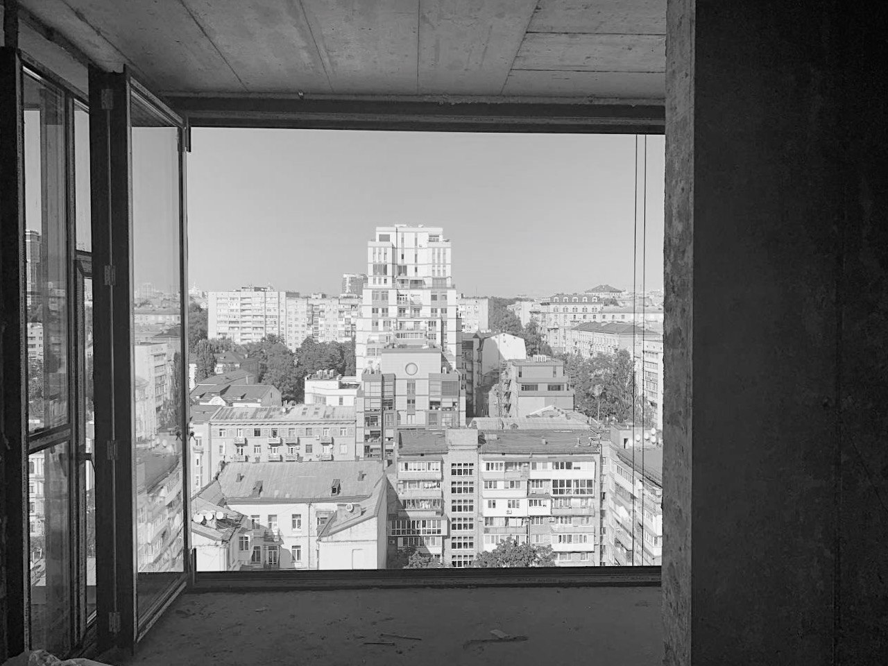 White Ash Luxury Apartment