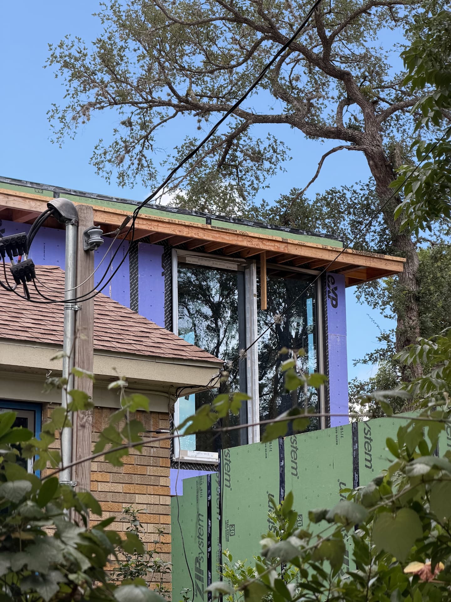 Large-Scale Reynaers Glazing Project