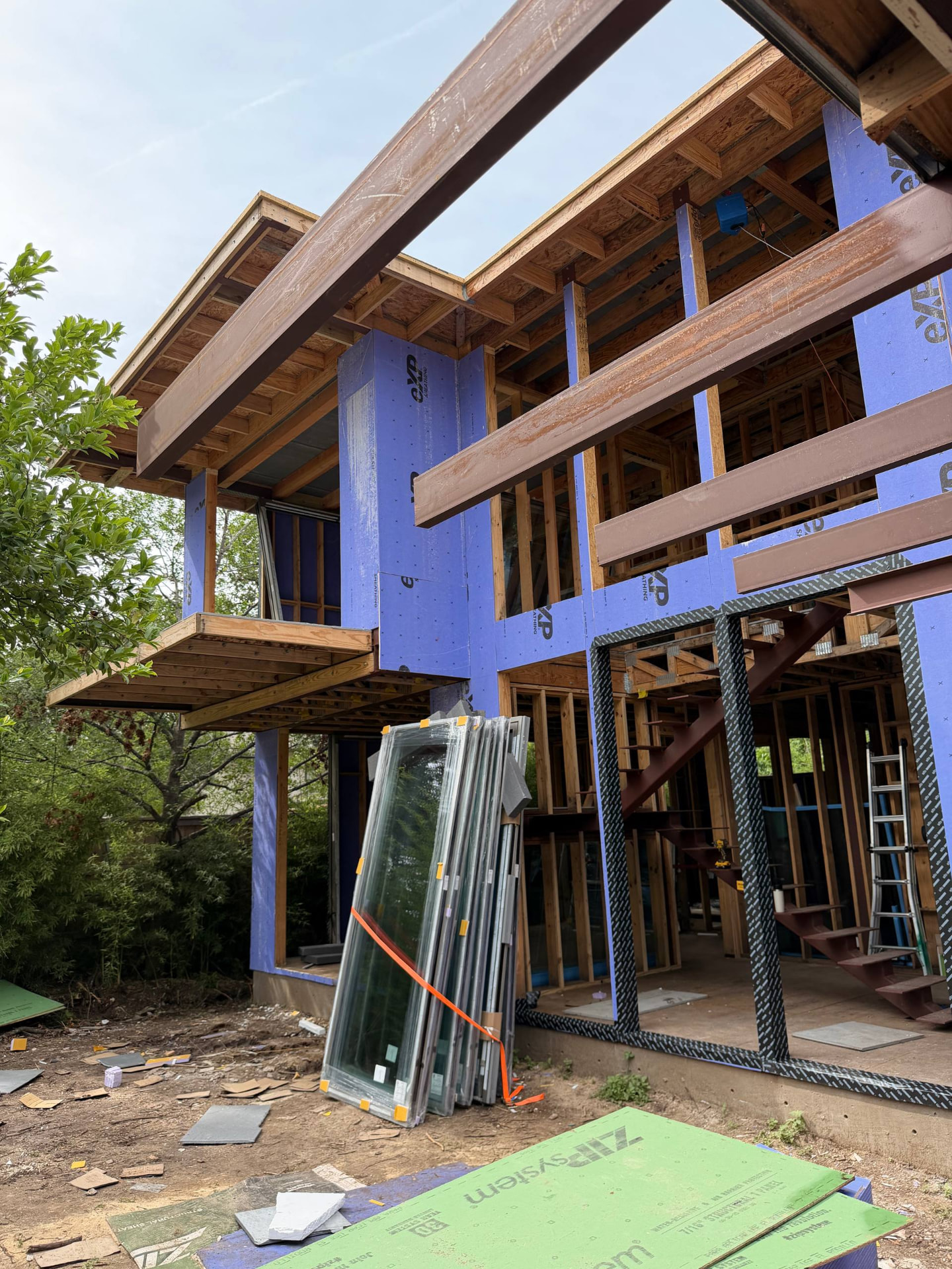 Large-Scale Reynaers Glazing Project