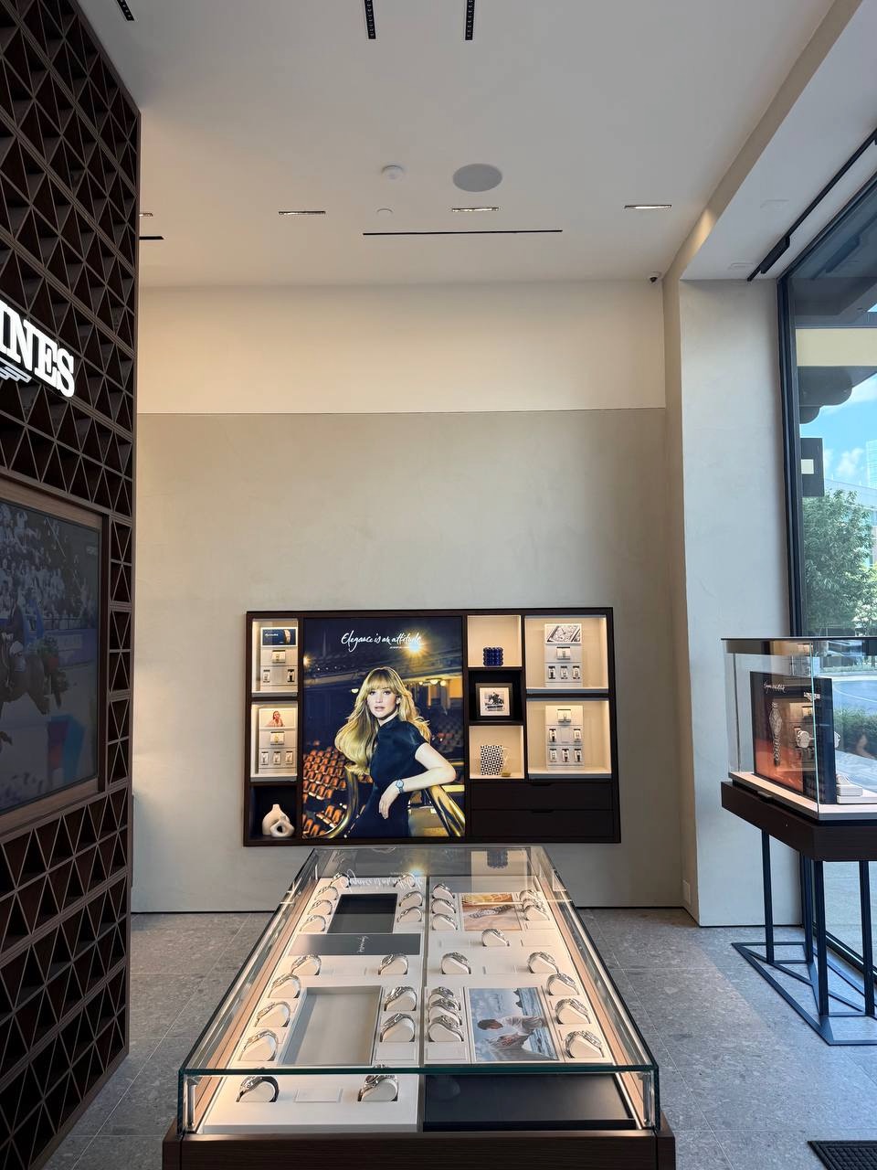Longines Boutique — The Domain